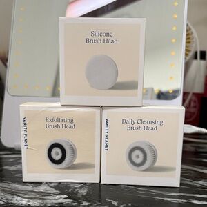 Vanity Planet Silicone Brush Head - White